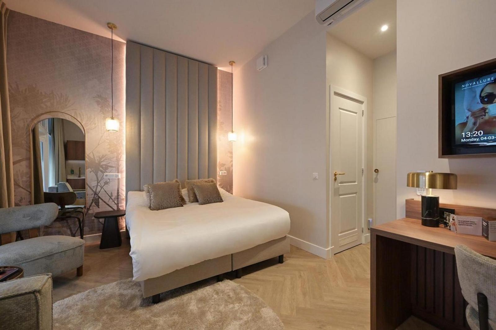 Novallure Downtown - Short Stay Apartments لاهاي الغرفة الصورة